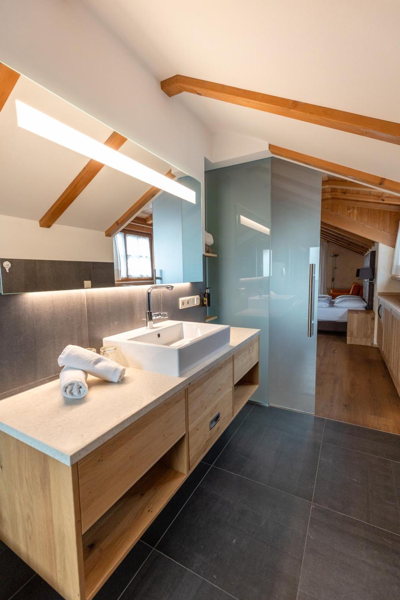 Der Unterwirt Guesthouse And Restaurant 치우사 외부 사진
